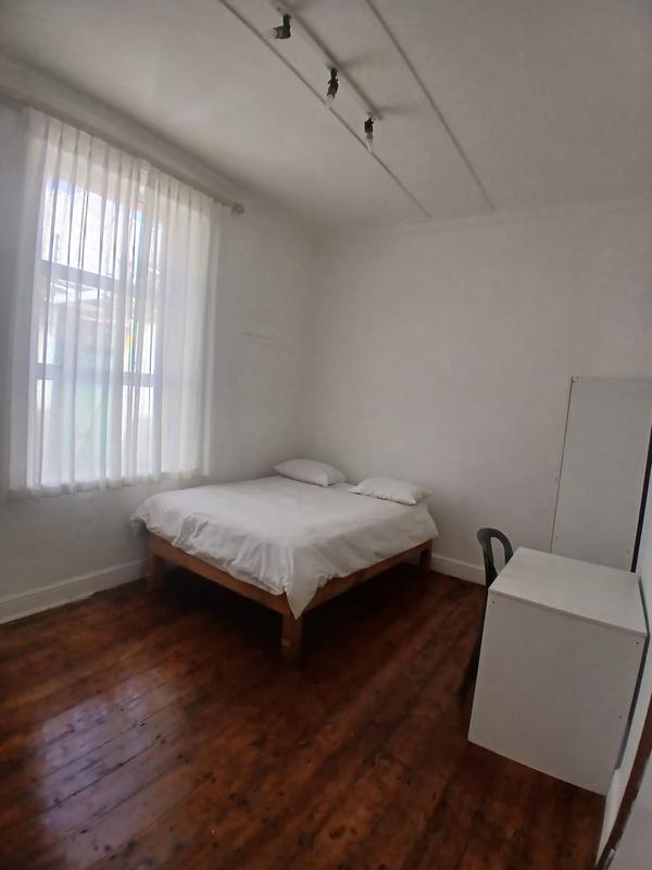 To Let 6 Bedroom Property for Rent in Observatory Western Cape